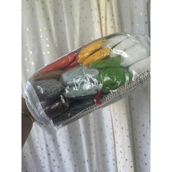 Craftways NIP DIY Cartoons Kids Tow Truck Latch Hook Yarn Rug Carpet Kit - Picture 7 of 8